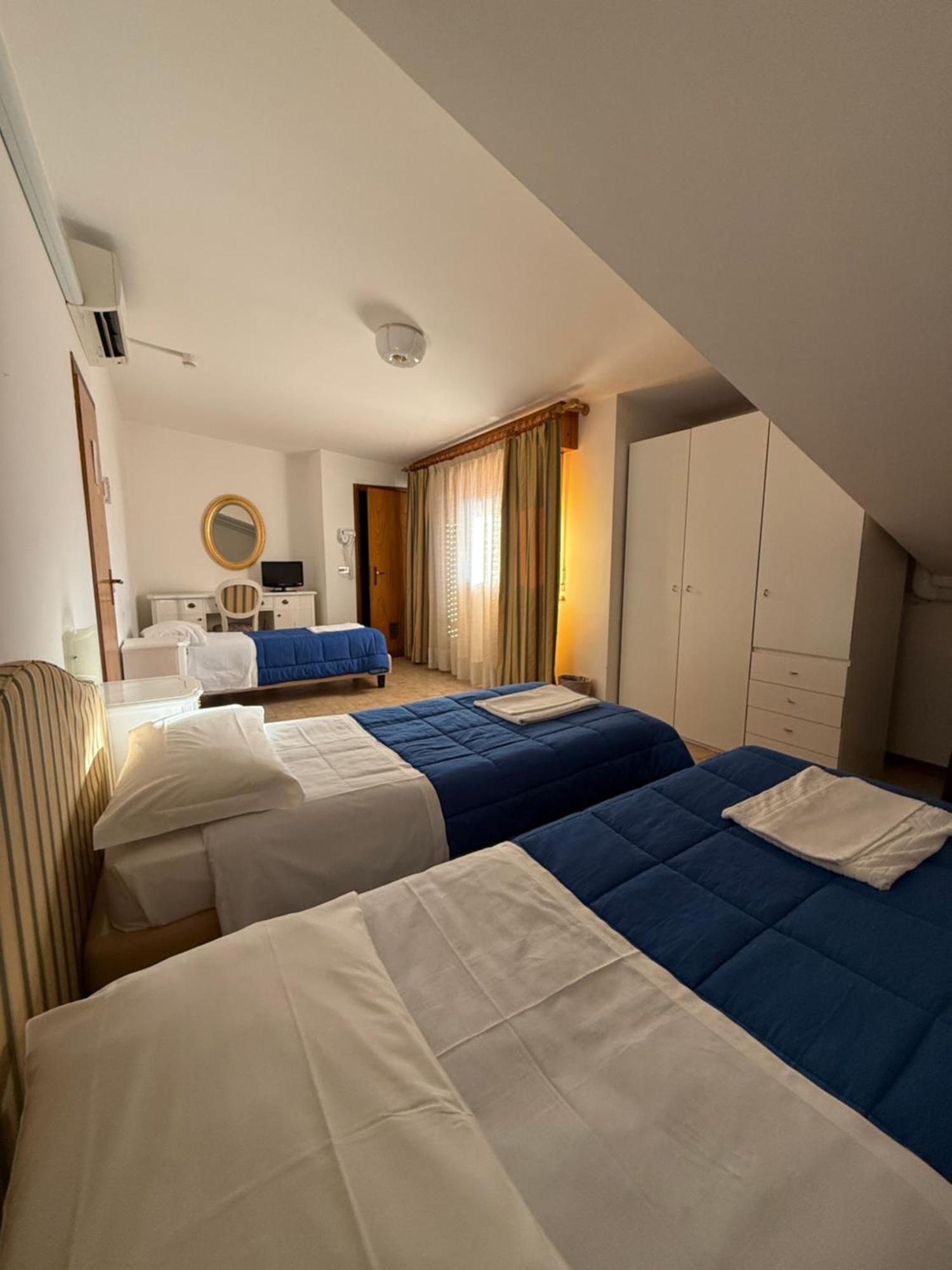 Hotel Gasperoni San Marino Luaran gambar